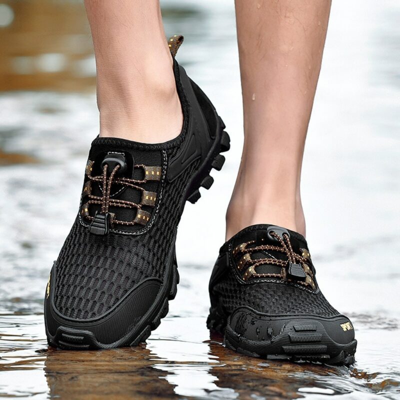 mens mesh water shoes
